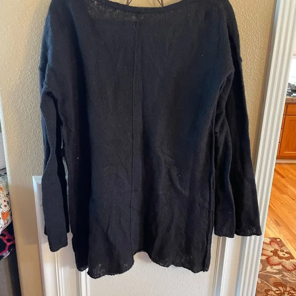 Free People Black V-Neck Sweater